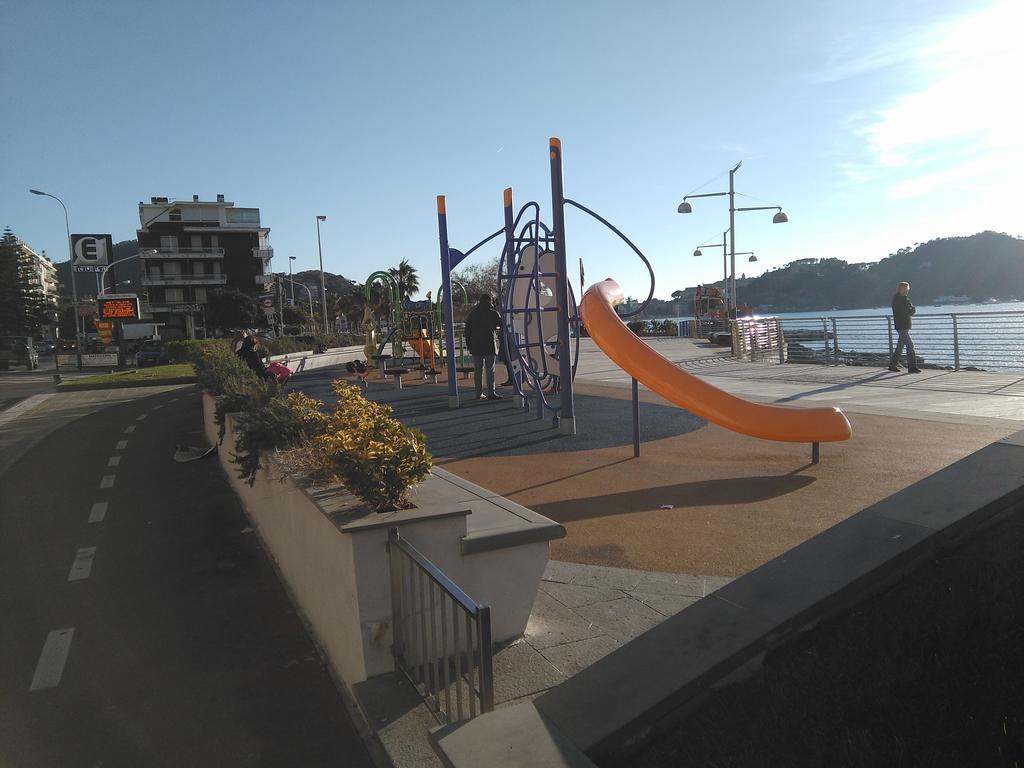 Vedi o' mare quant'è bello Appartamento Sestri Levante Esterno foto